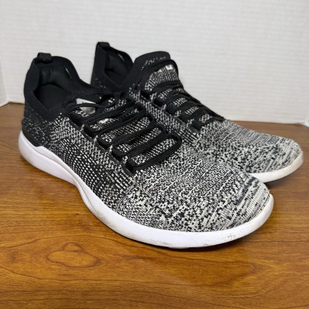 APL Techloom Breeze Sneakers Mens 10.5 Gray White Mesh Upper Athletic Shoes